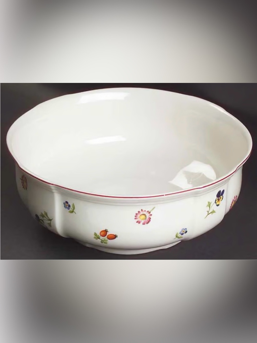 Villeroy & Boch Petite Fleur 8" Round Serving Bowl